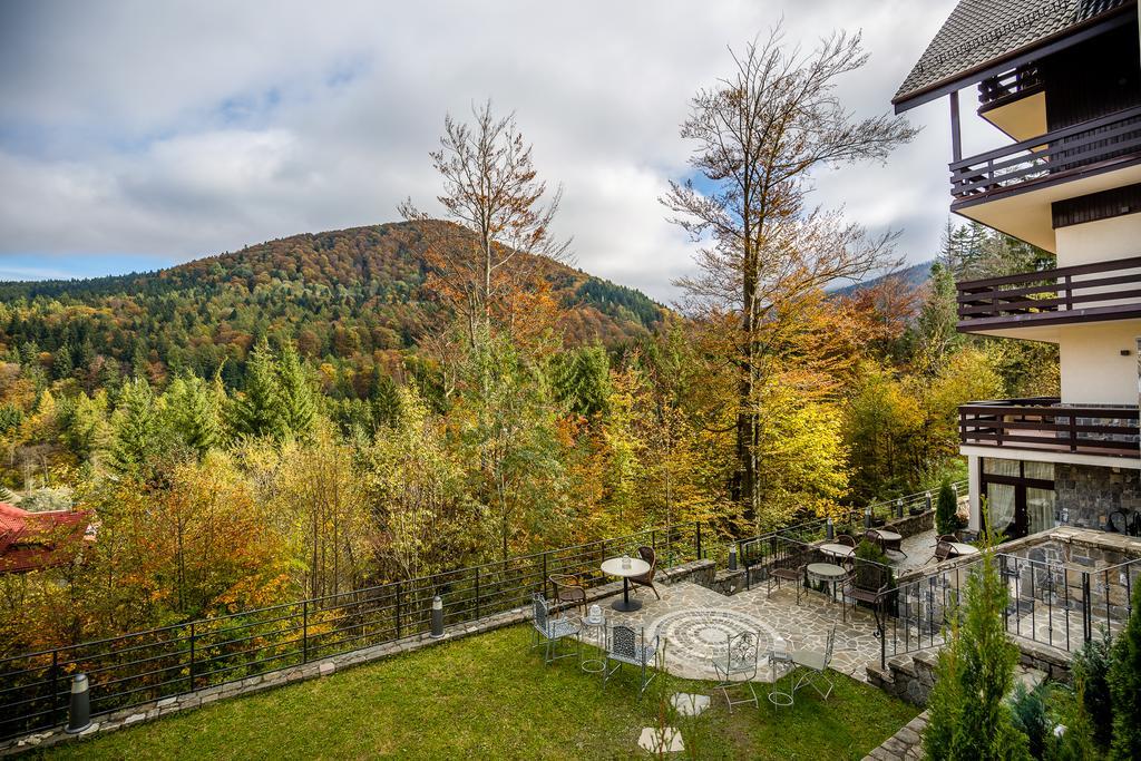 Hotel Boutique Belvedere Sinaia Exterior foto