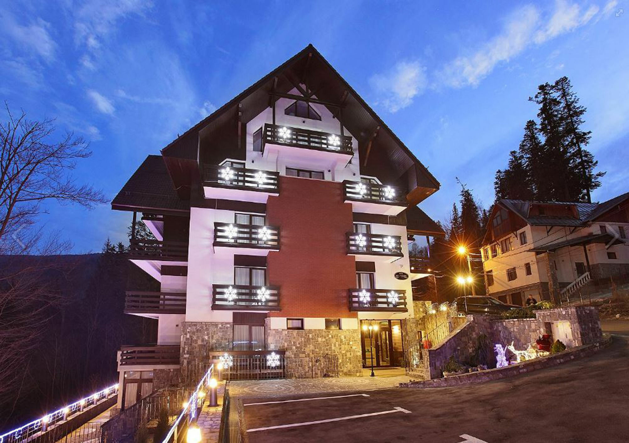 Hotel Boutique Belvedere Sinaia Exterior foto